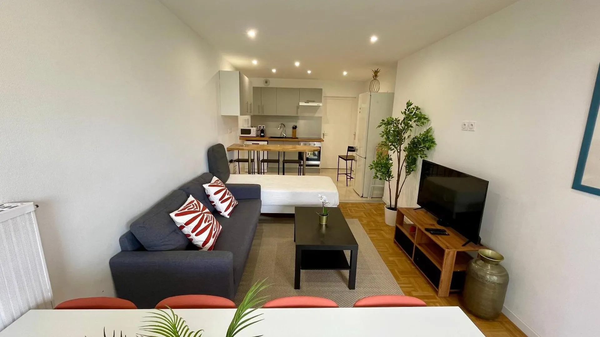 Bngo I Le Spacieux I 3 Chambres, 2 Salles De Bain, Parking Prive Gratuit, 8 Personnes, Vieux Lyon Hypercentre 0*,