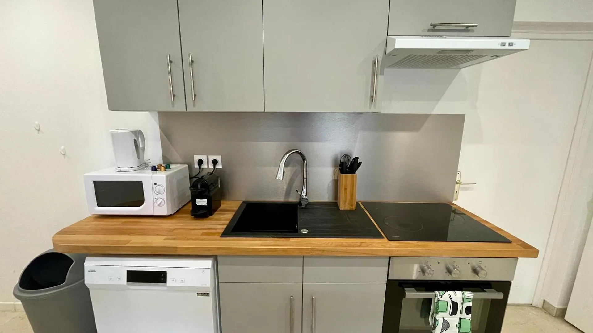 Bngo I Le Spacieux I 3 Chambres, 2 Salles De Bain, Parking Prive Gratuit, 8 Personnes, Vieux Lyon Hypercentre Frankrig