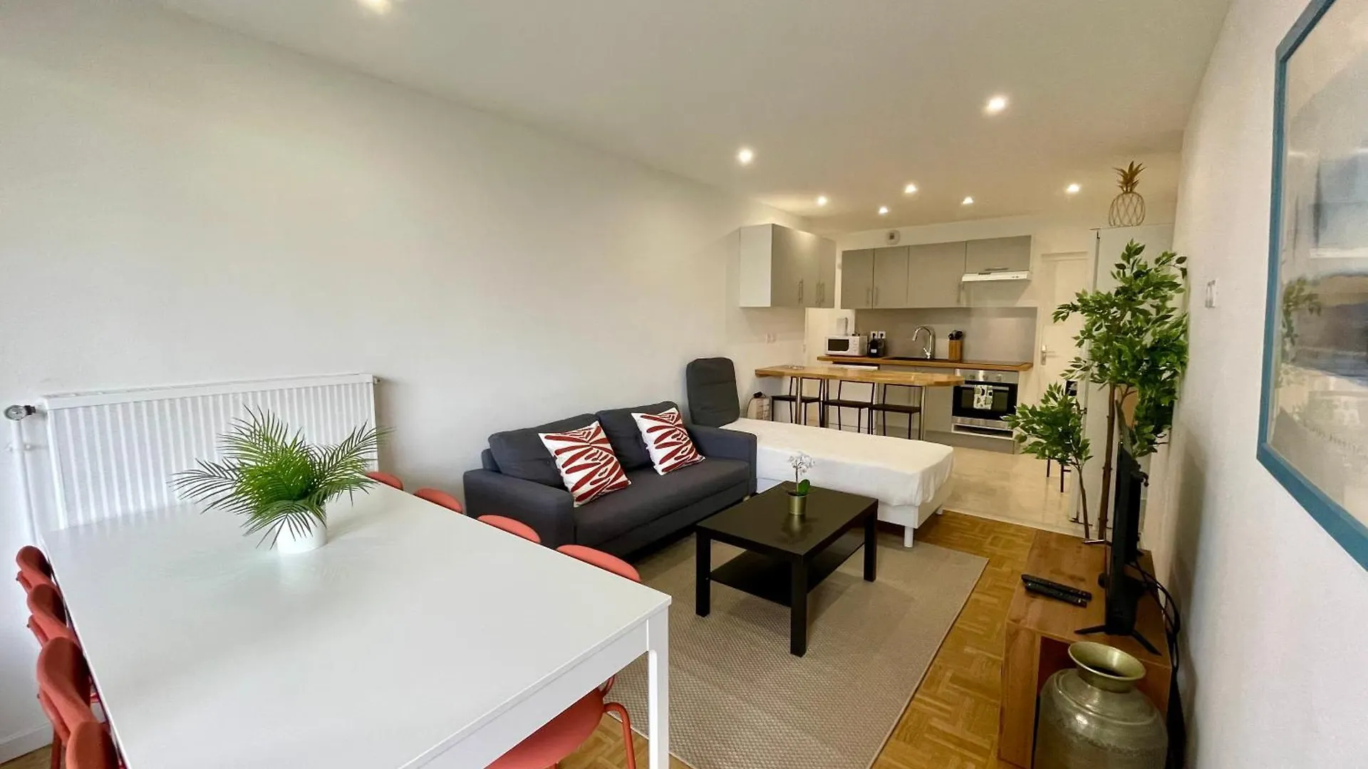 Bngo I Le Spacieux I 3 Chambres, 2 Salles De Bain, Parking Prive Gratuit, 8 Personnes, Vieux Lyon Hypercentre
